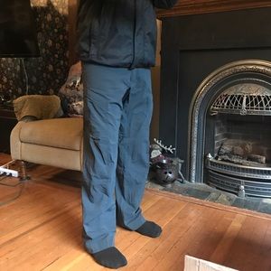 Arc'teryx Nylon pants size 34